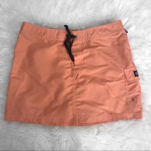 Vineyard Vines Dresses & Skirts - VINEYARD VINES Orange Cargo Board Skirt EUC - 8